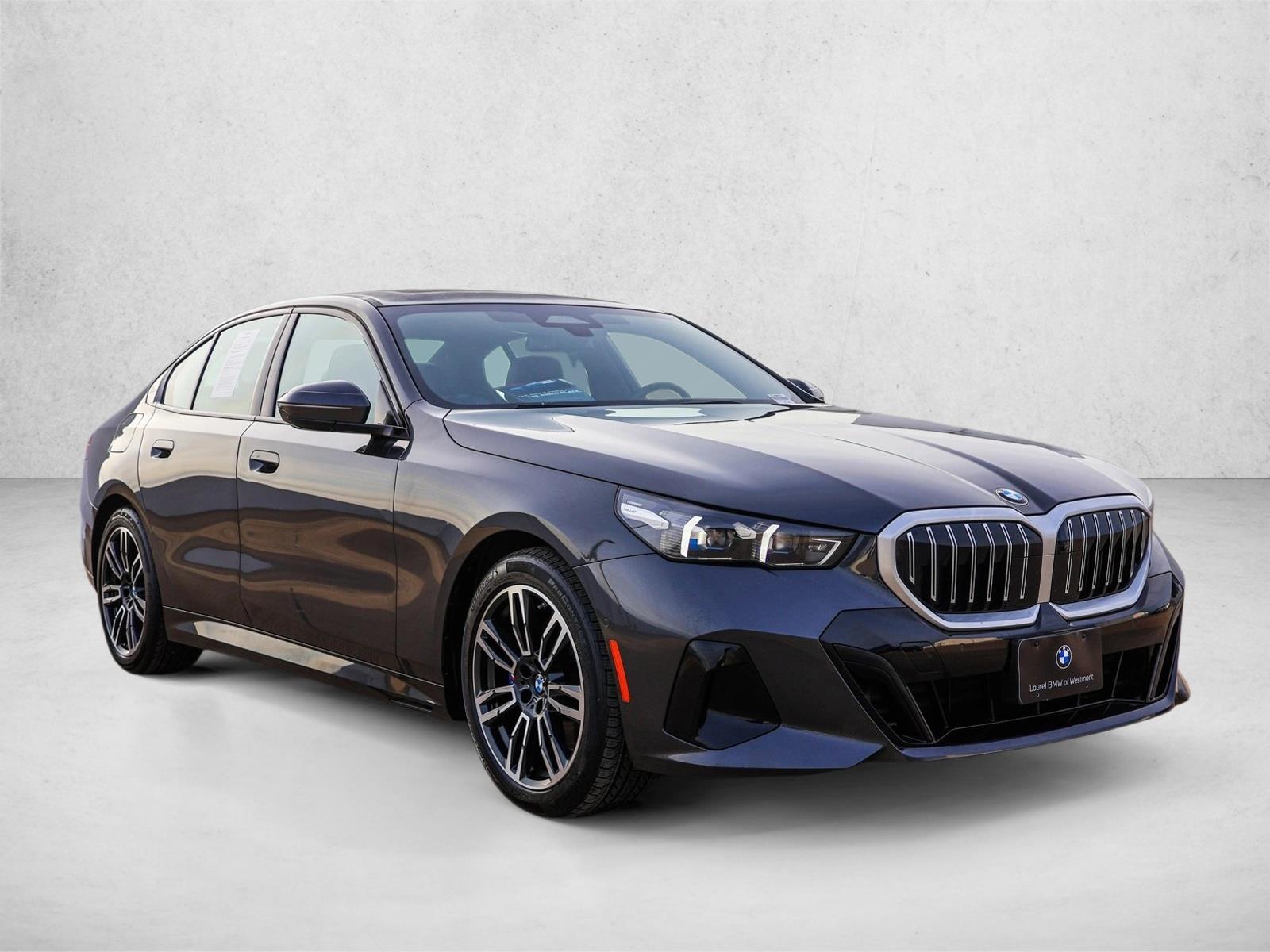 2026 BMW 530I - Image 3