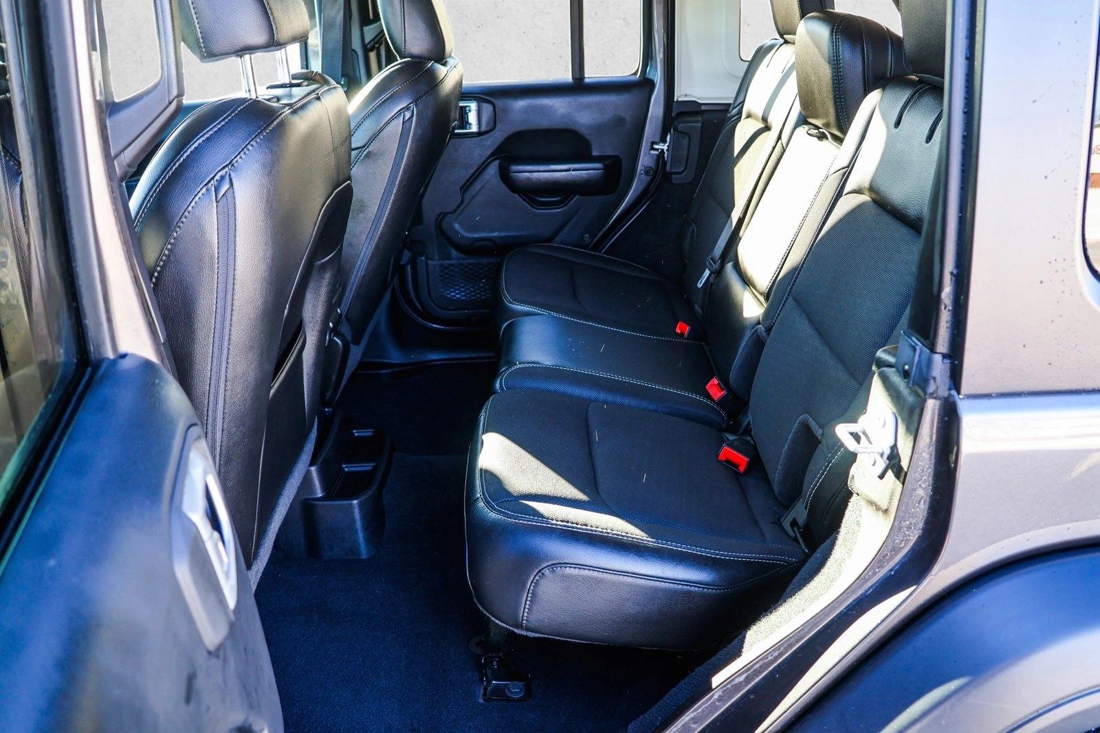 2020 JEEP WRANGLER - Image 20