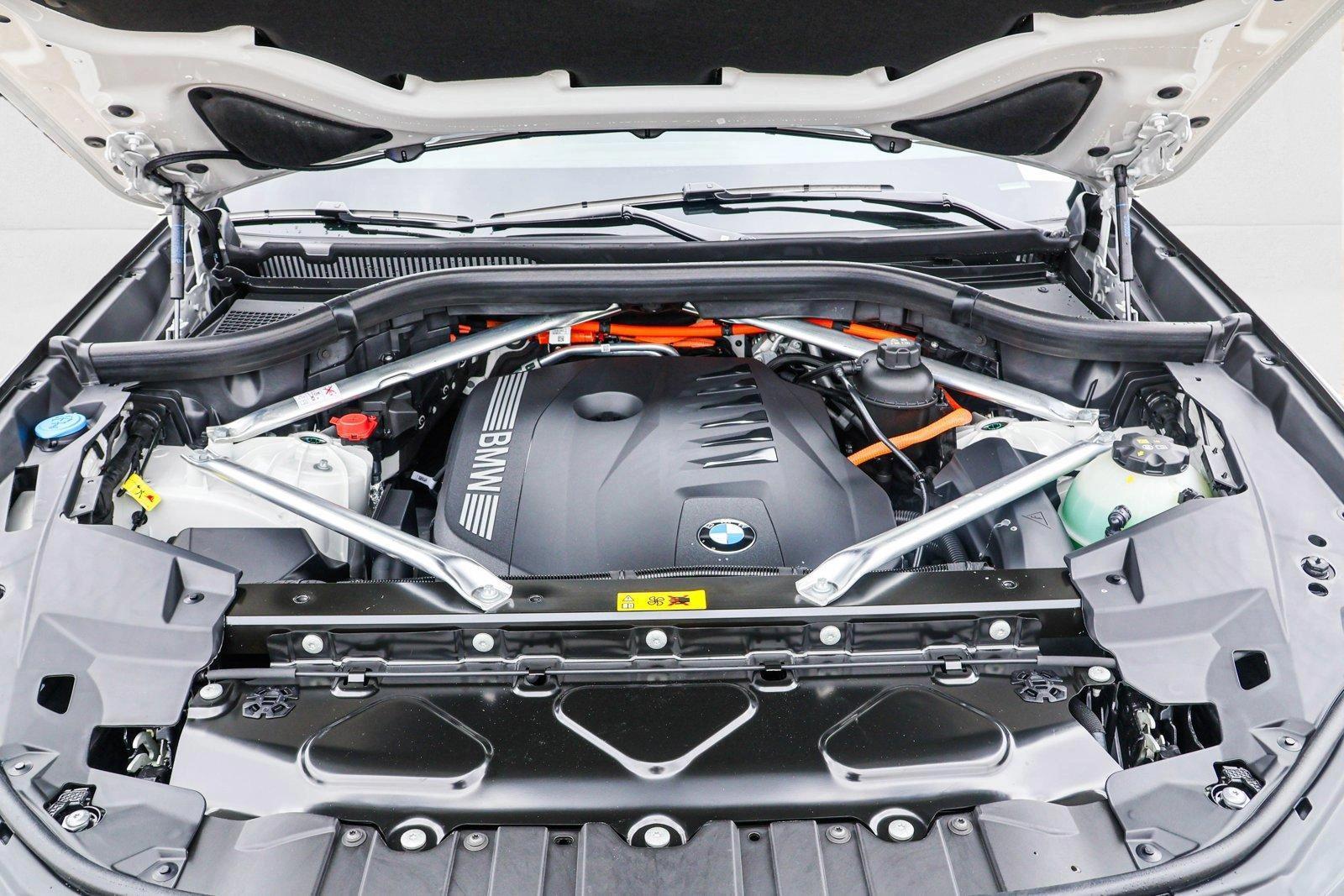 2025 BMW X5 - Image 26