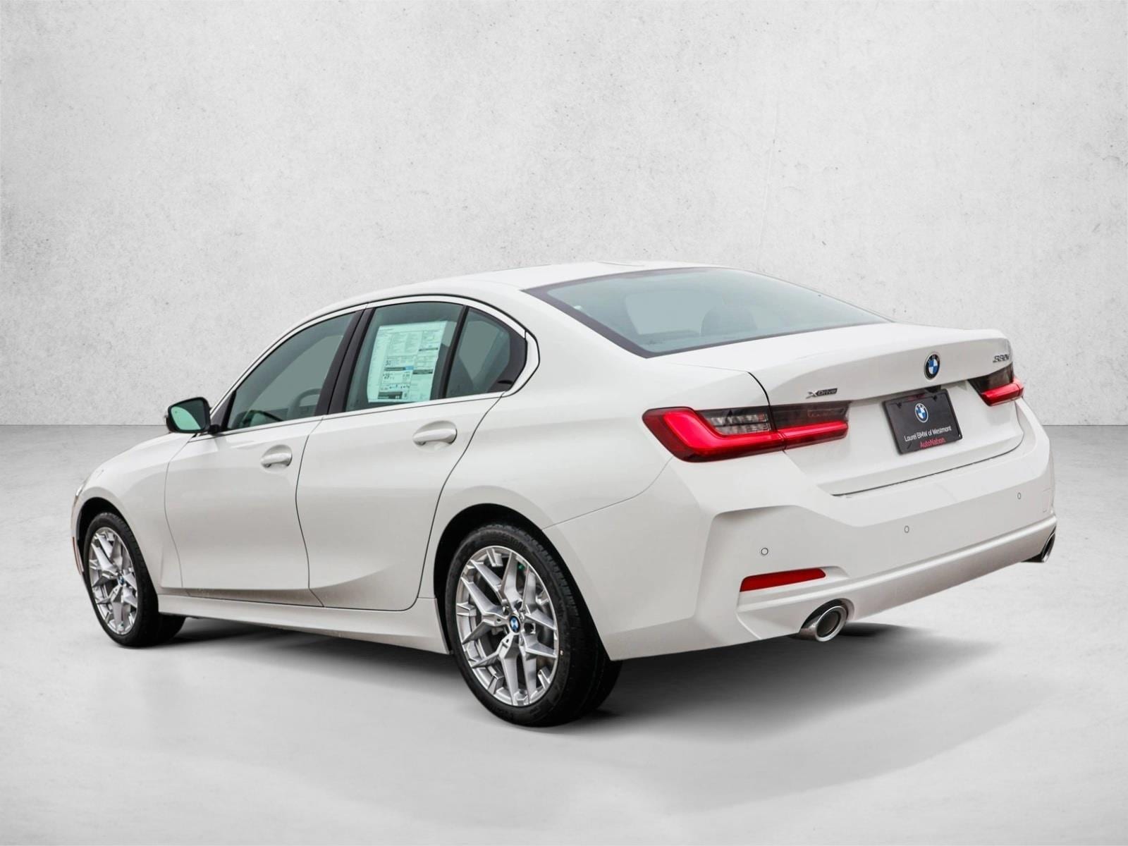 2025 BMW 330I - Image 7