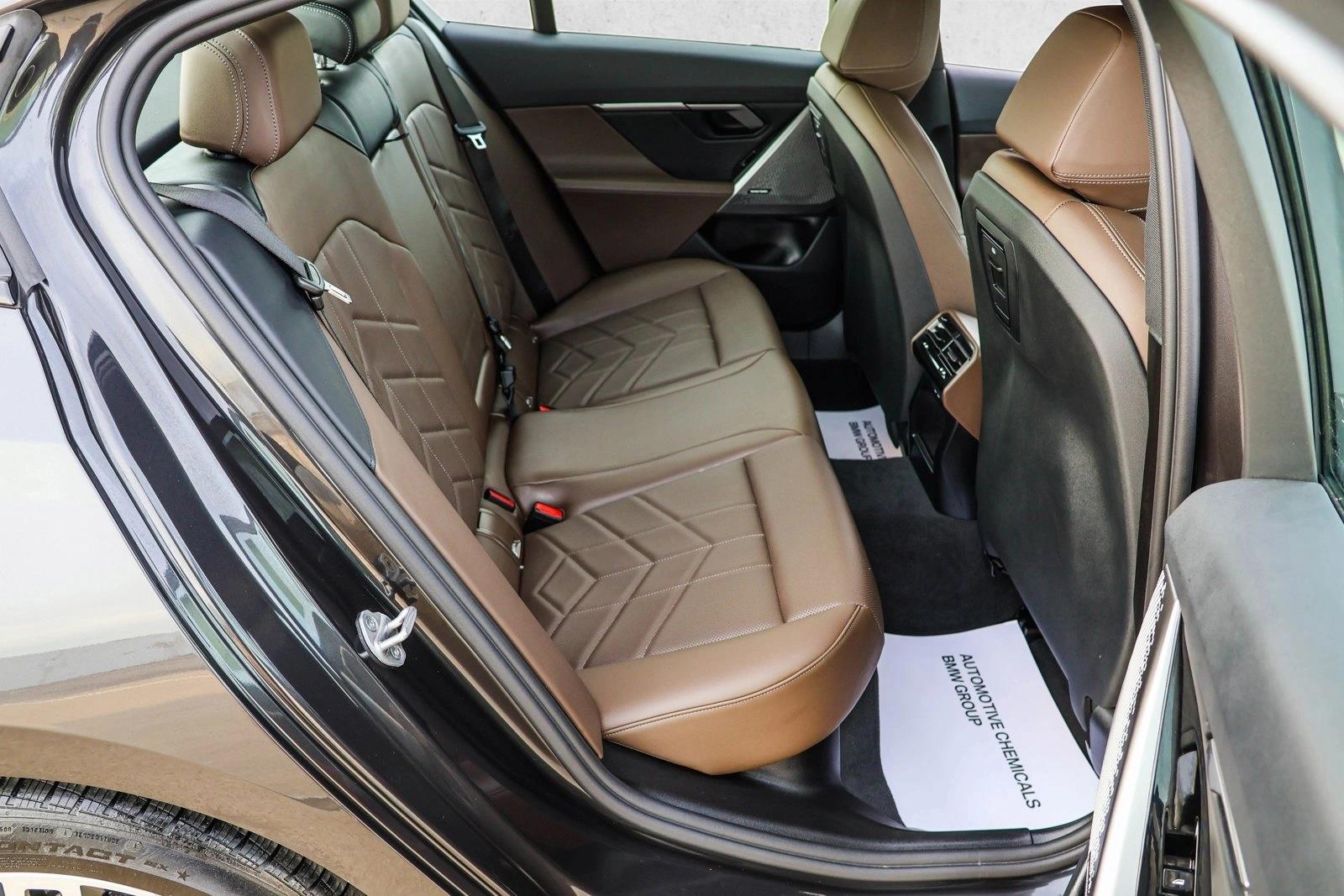 2026 BMW 530I - Image 25