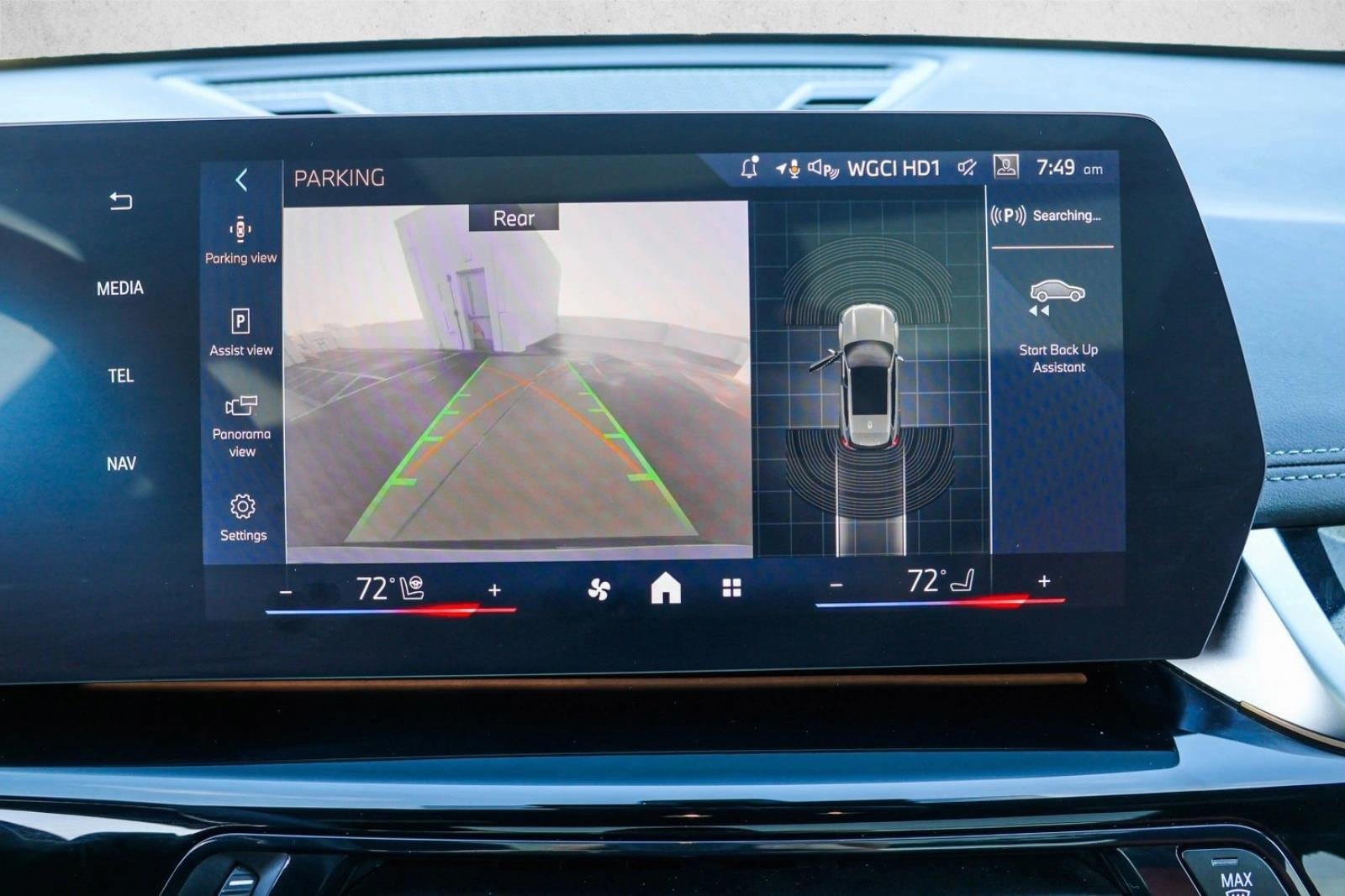 2025 BMW X1 - Image 18