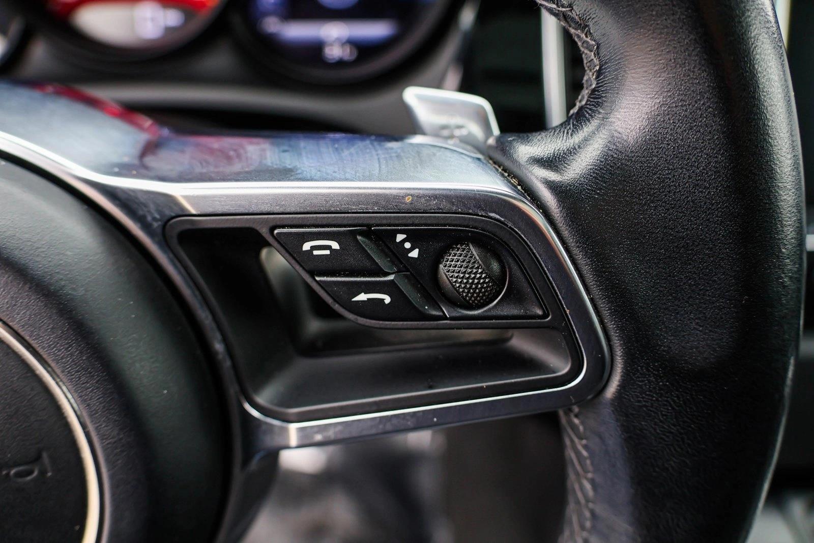 2018 PORSCHE MACAN - Image 16