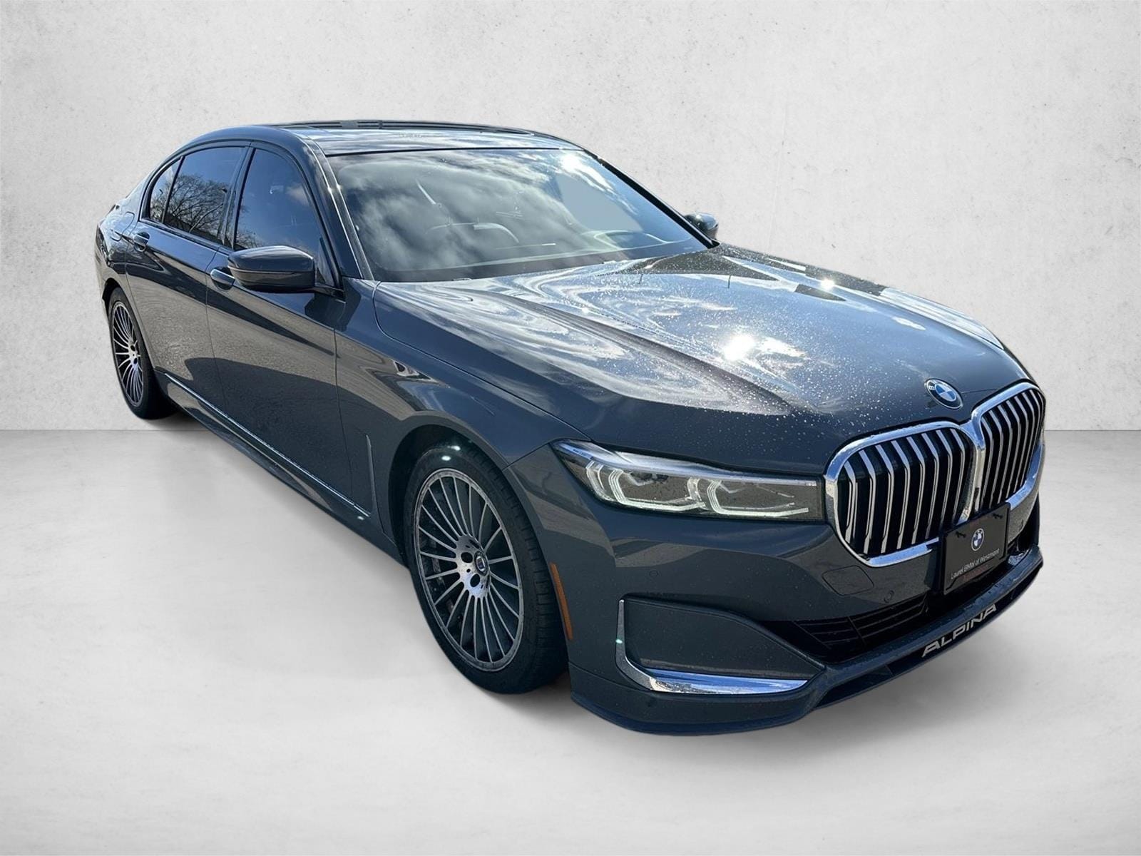 2022 BMW B7 - Image 3
