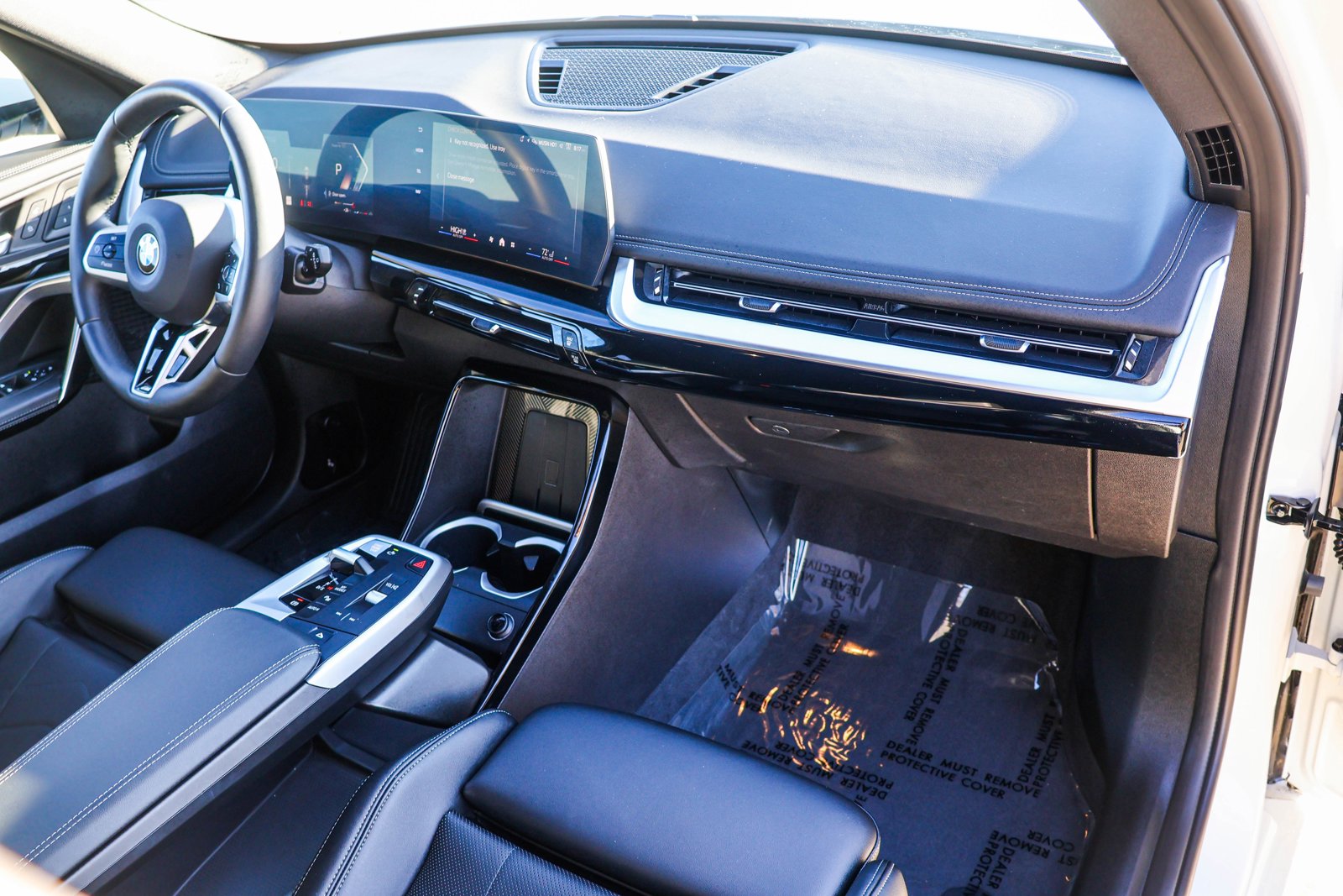 2025 BMW X1 - Image 26