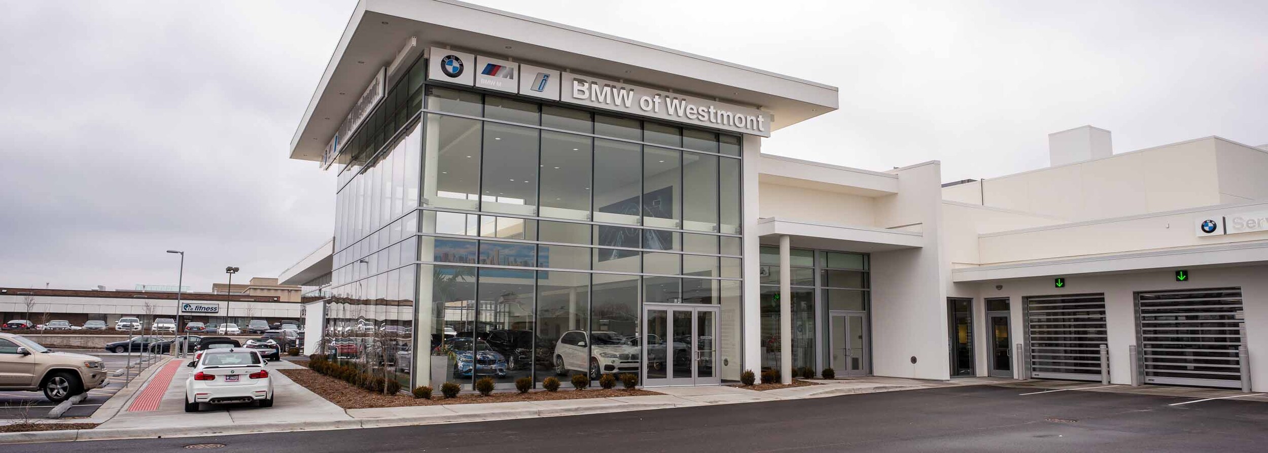 Burr Ridge BMW Dealer Near Me | Laurel BMW of Westmont