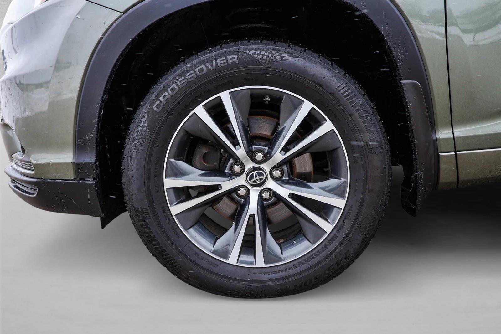 2016 TOYOTA HIGHLANDER - Image 9