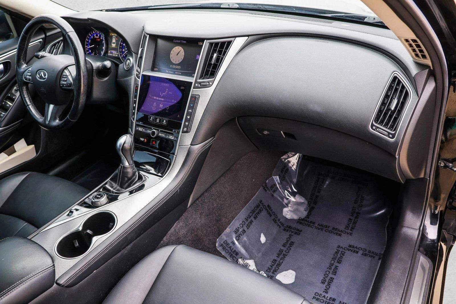 2015 INFINITI Q50 - Image 26