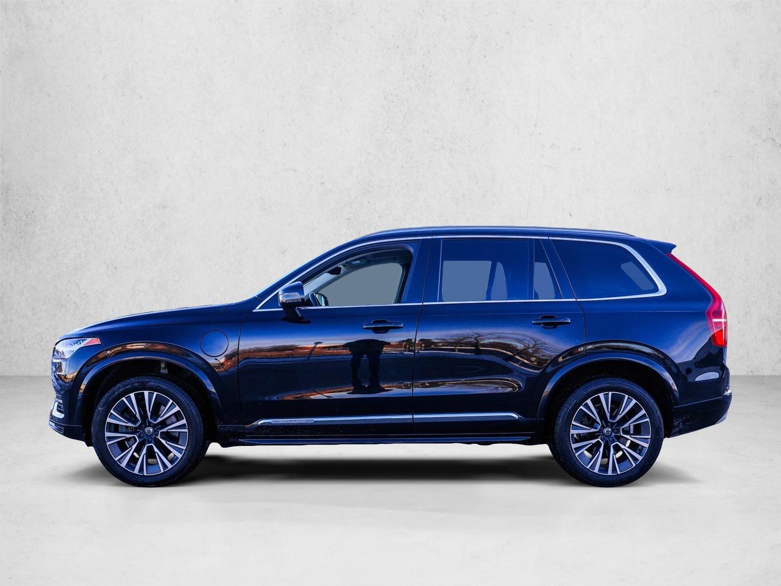 2022 VOLVO XC90 - Image 8