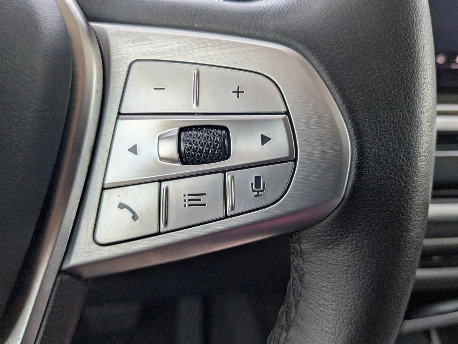 2024 BMW X7 - Image 12