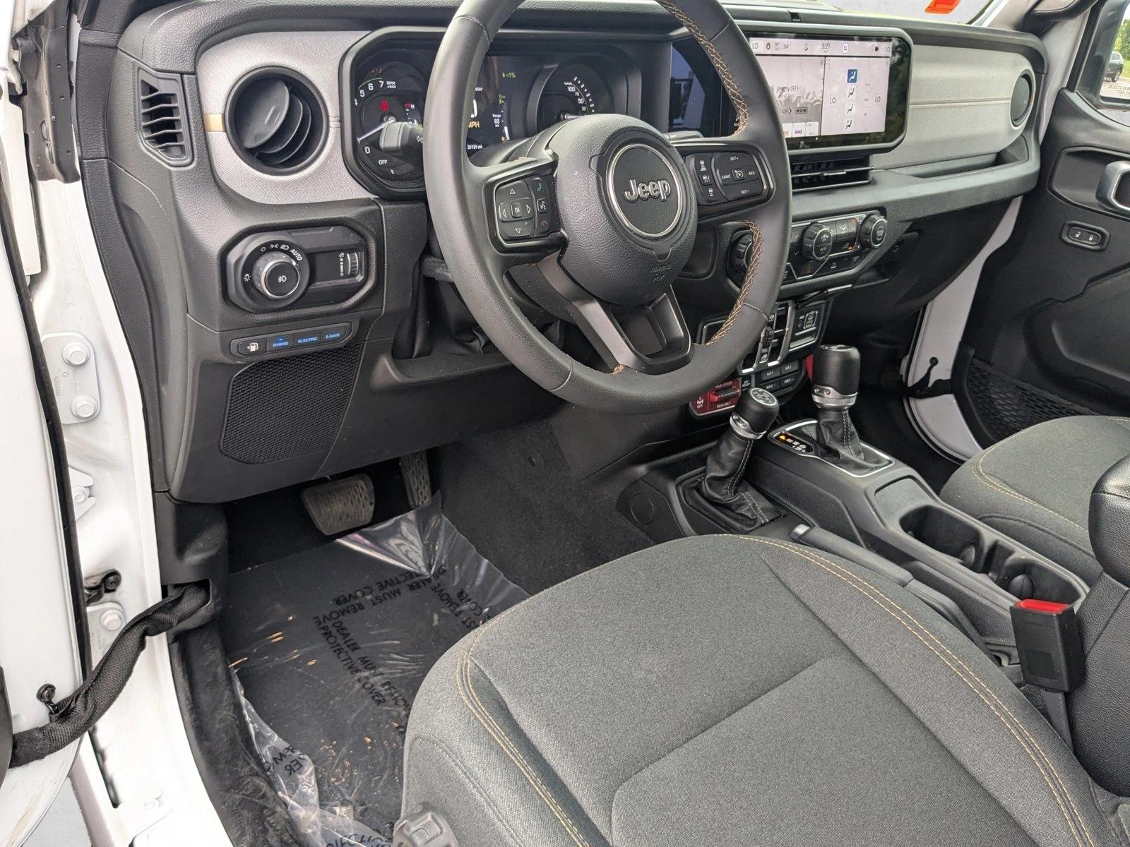 2024 JEEP WRANGLER - Image 17