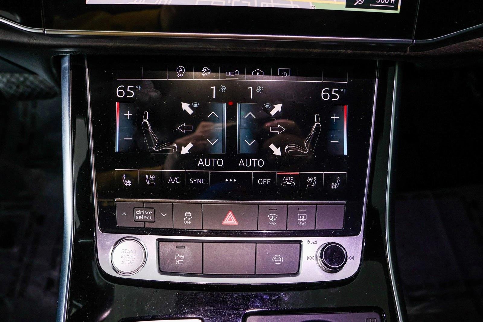 2020 AUDI Q8 - Image 20