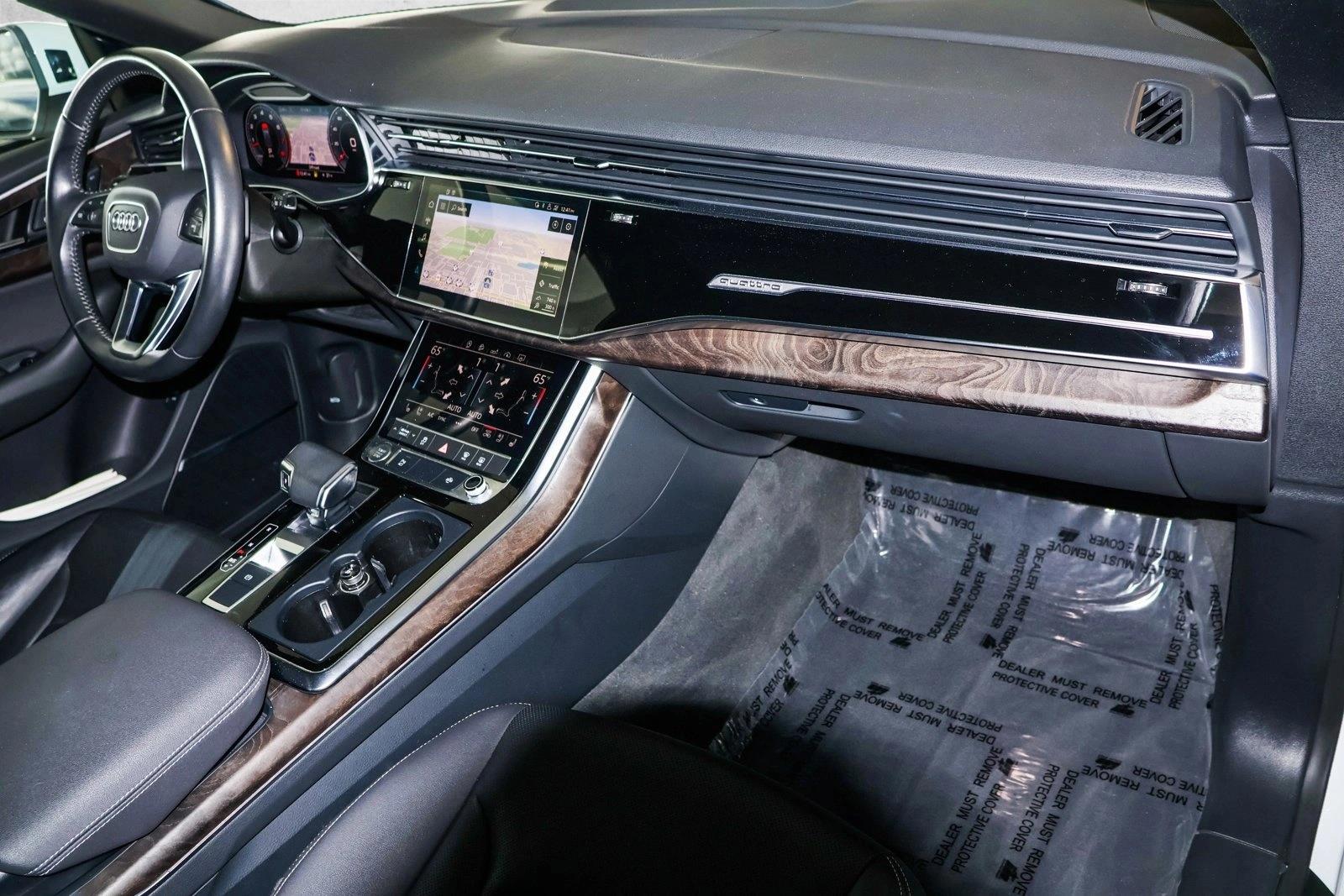 2020 AUDI Q8 - Image 27