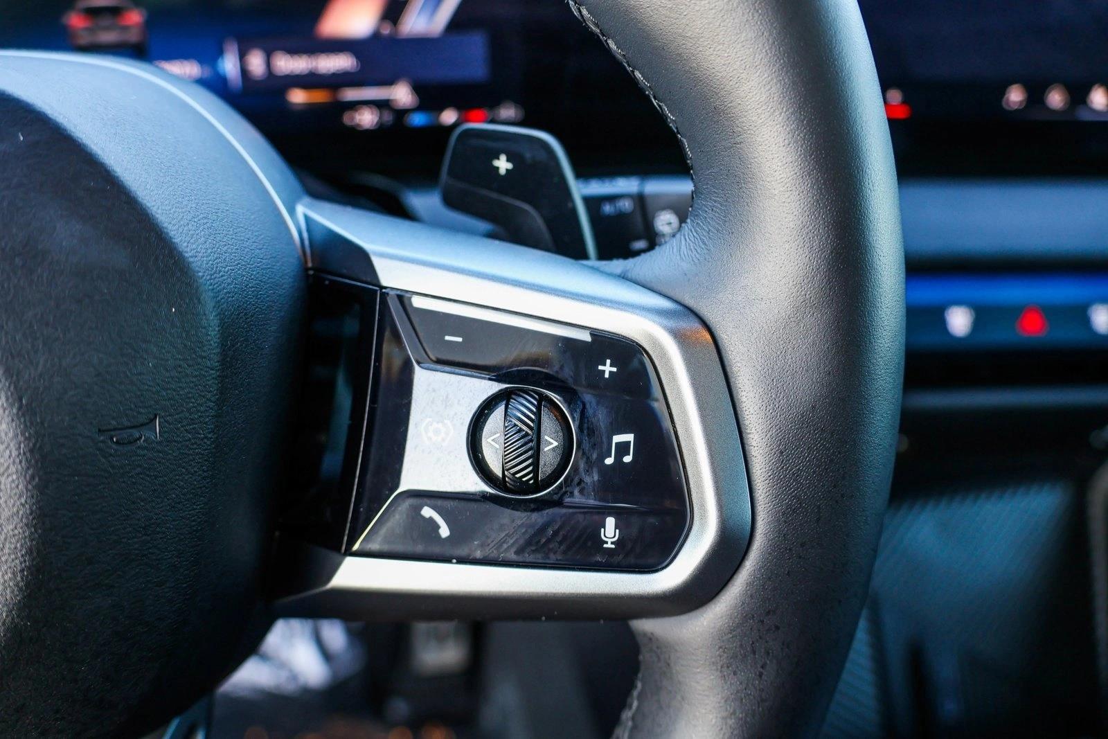 2025 BMW X3 - Image 15