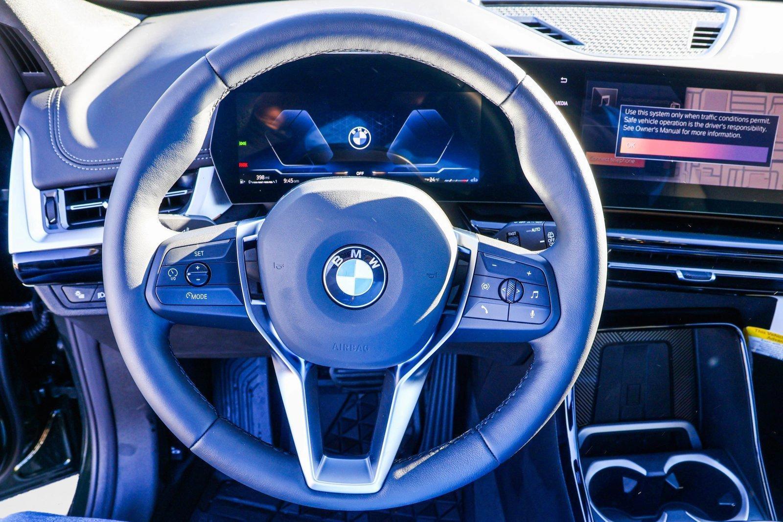 2025 BMW X1 - Image 13