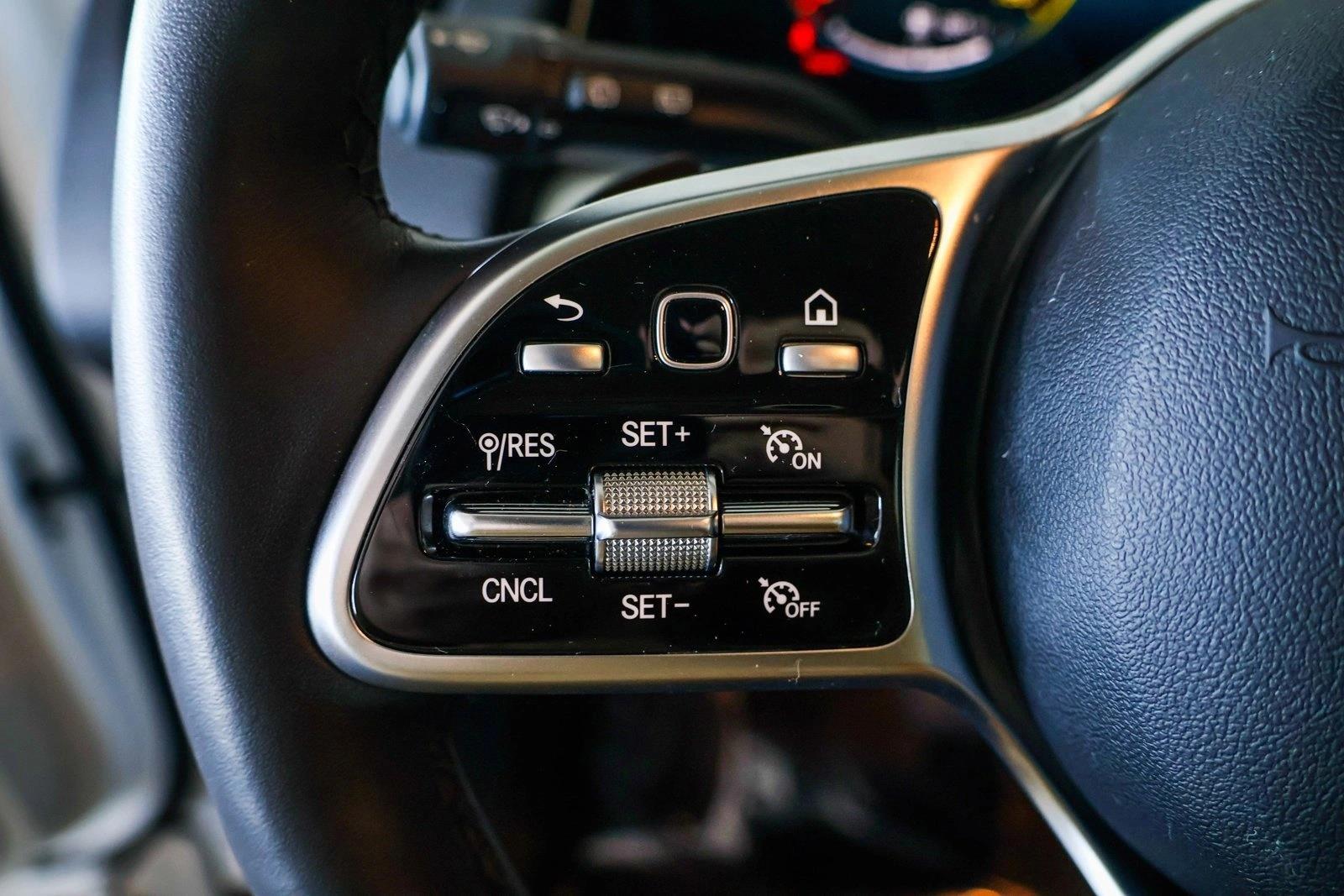 2023 MERCEDES-BENZ GLB-CLASS - Image 14