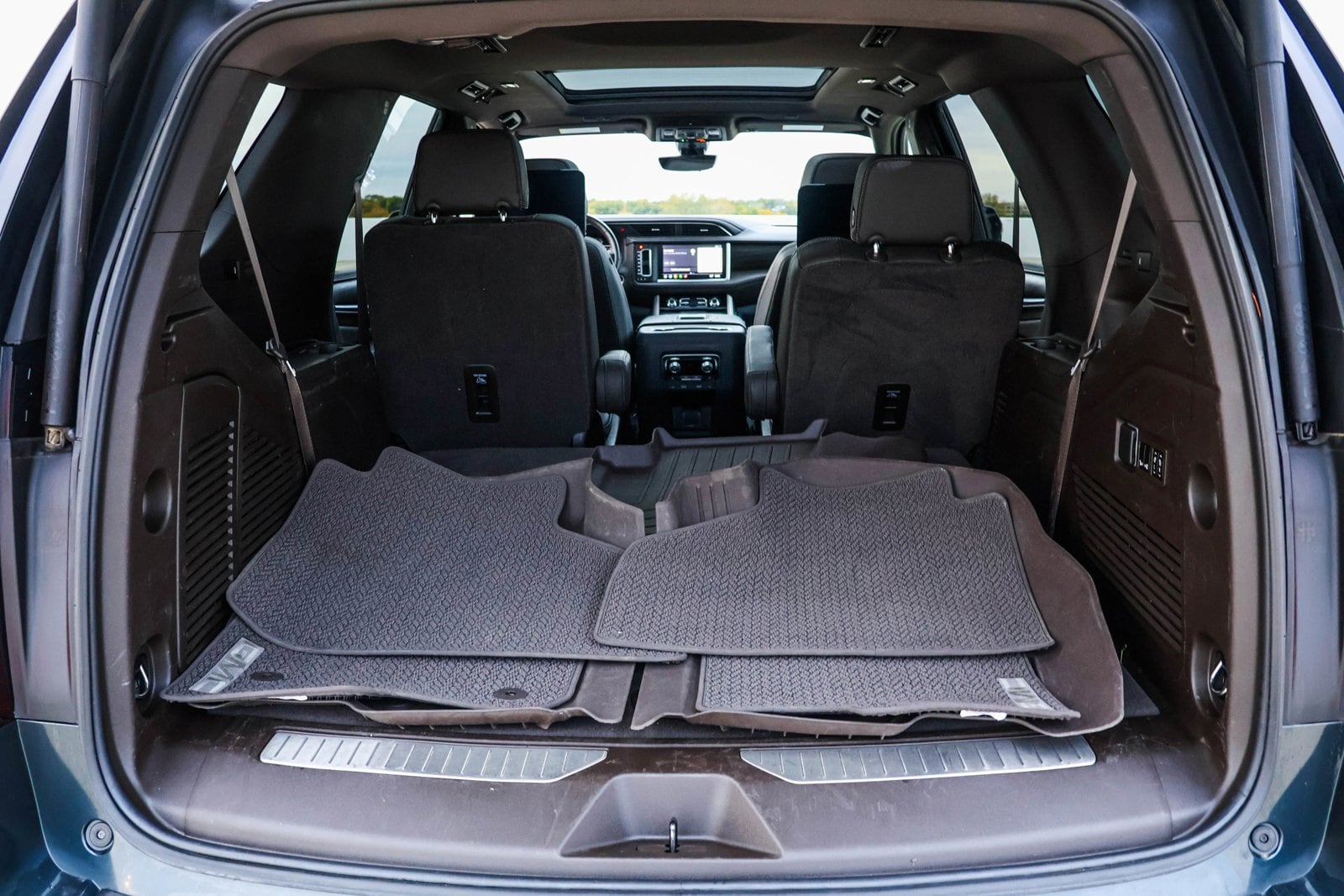 2021 GMC YUKON - Image 27