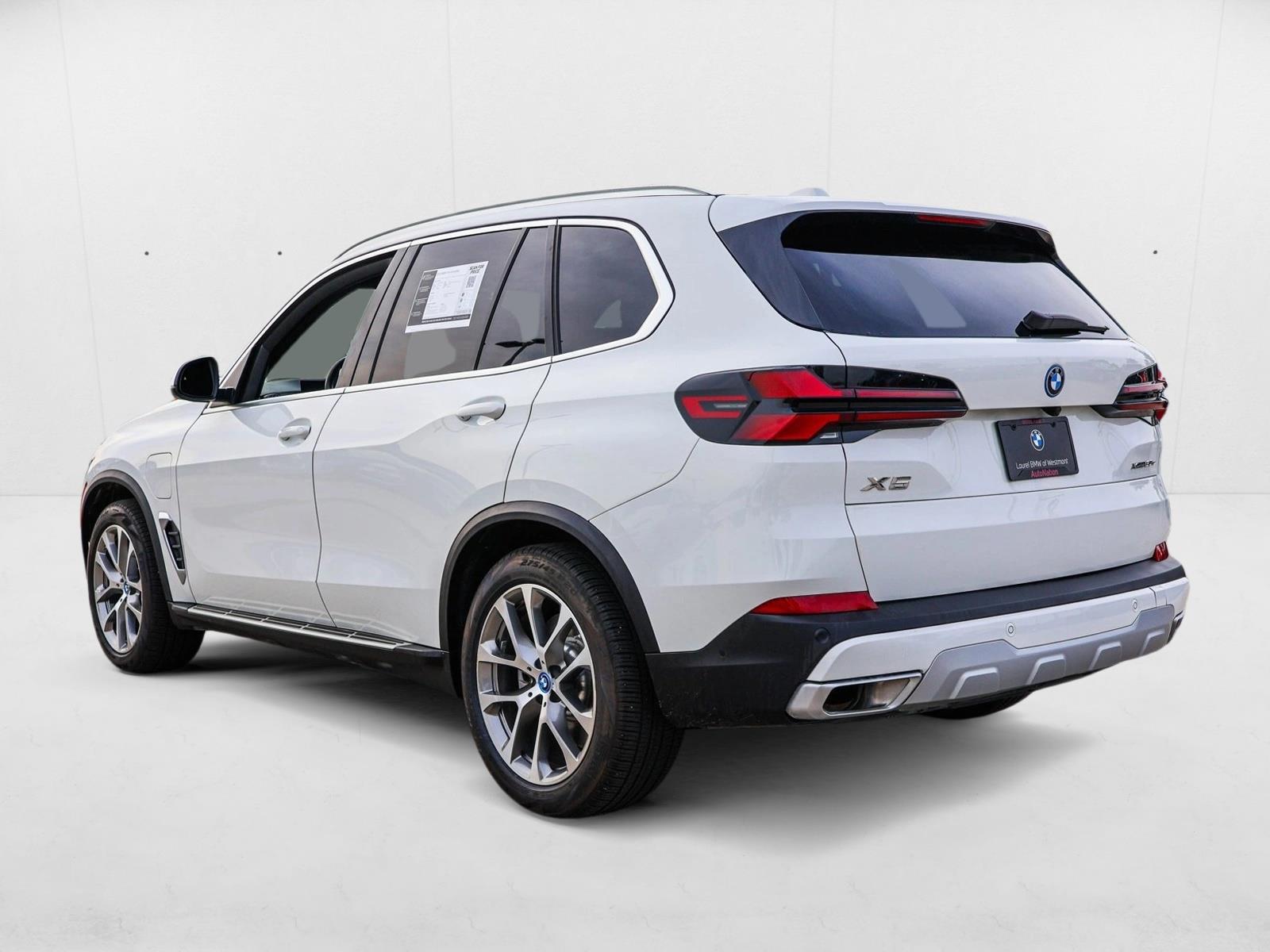 2025 BMW X5 - Image 7