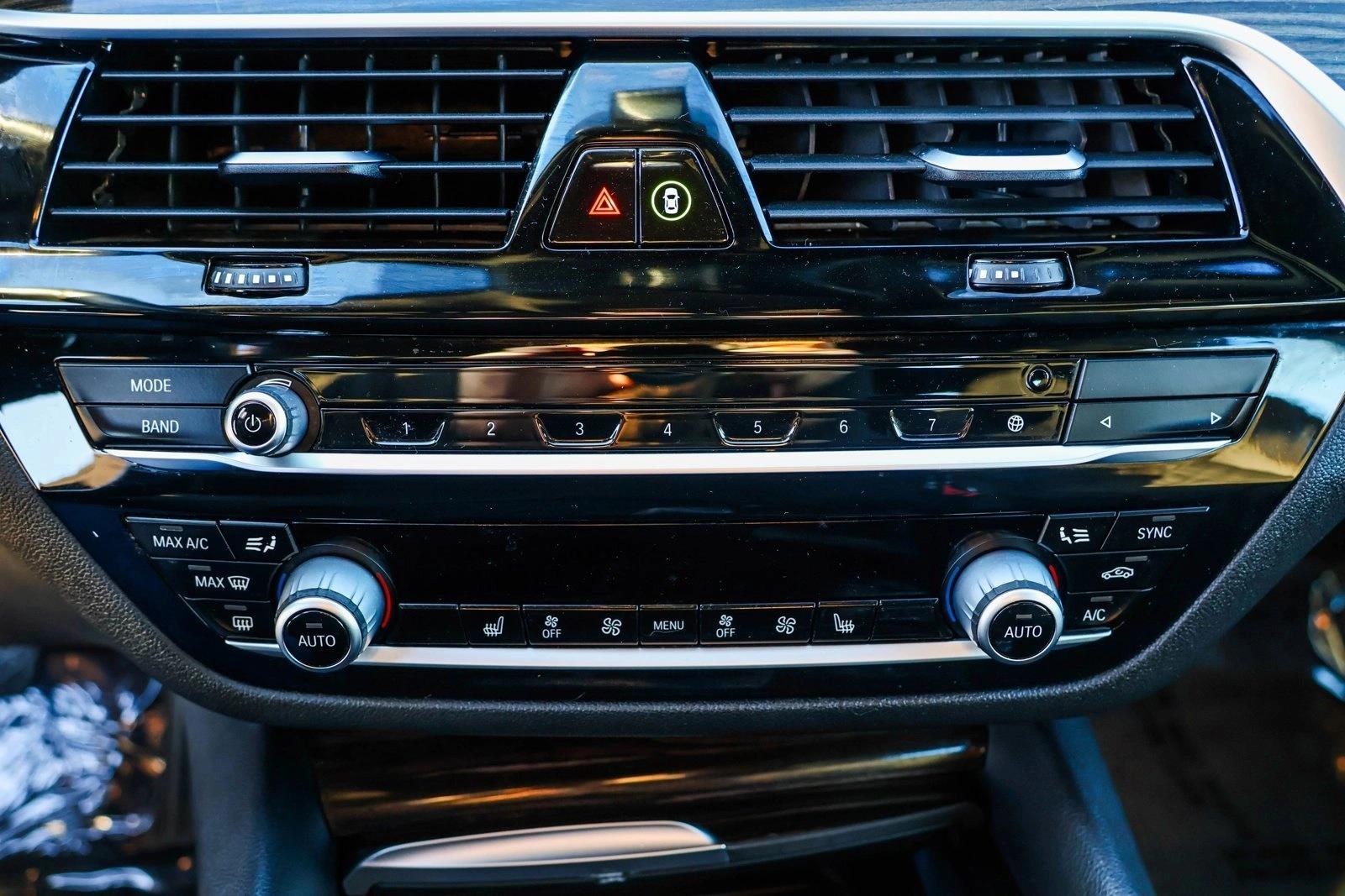 2022 BMW 530I - Image 20