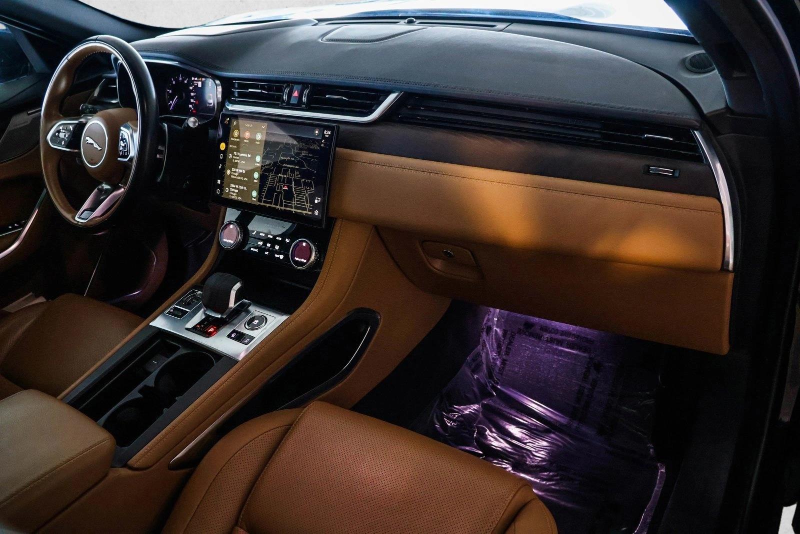 2023 JAGUAR F-PACE - Image 24