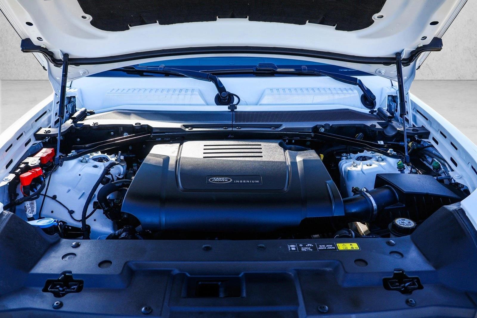 2024 LAND ROVER DEFENDER - Image 28