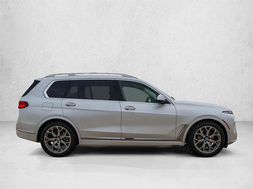 New 2027 BMW X7 xDrive40i SUV