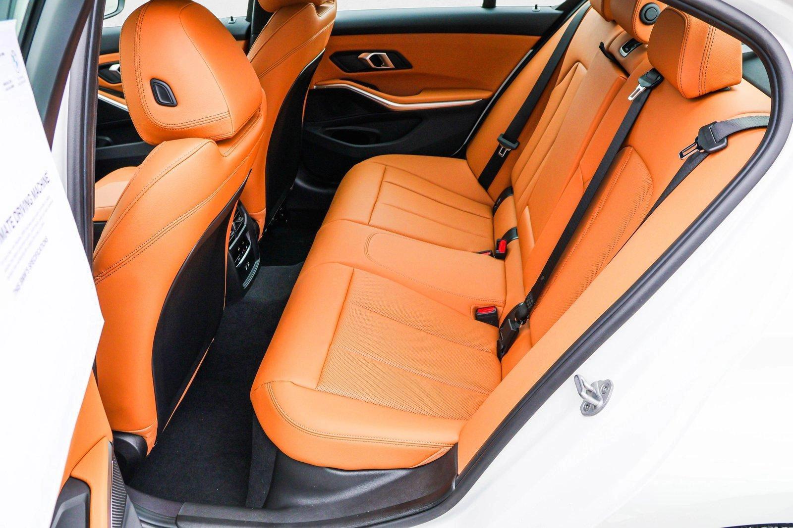 2025 BMW 330I - Image 20