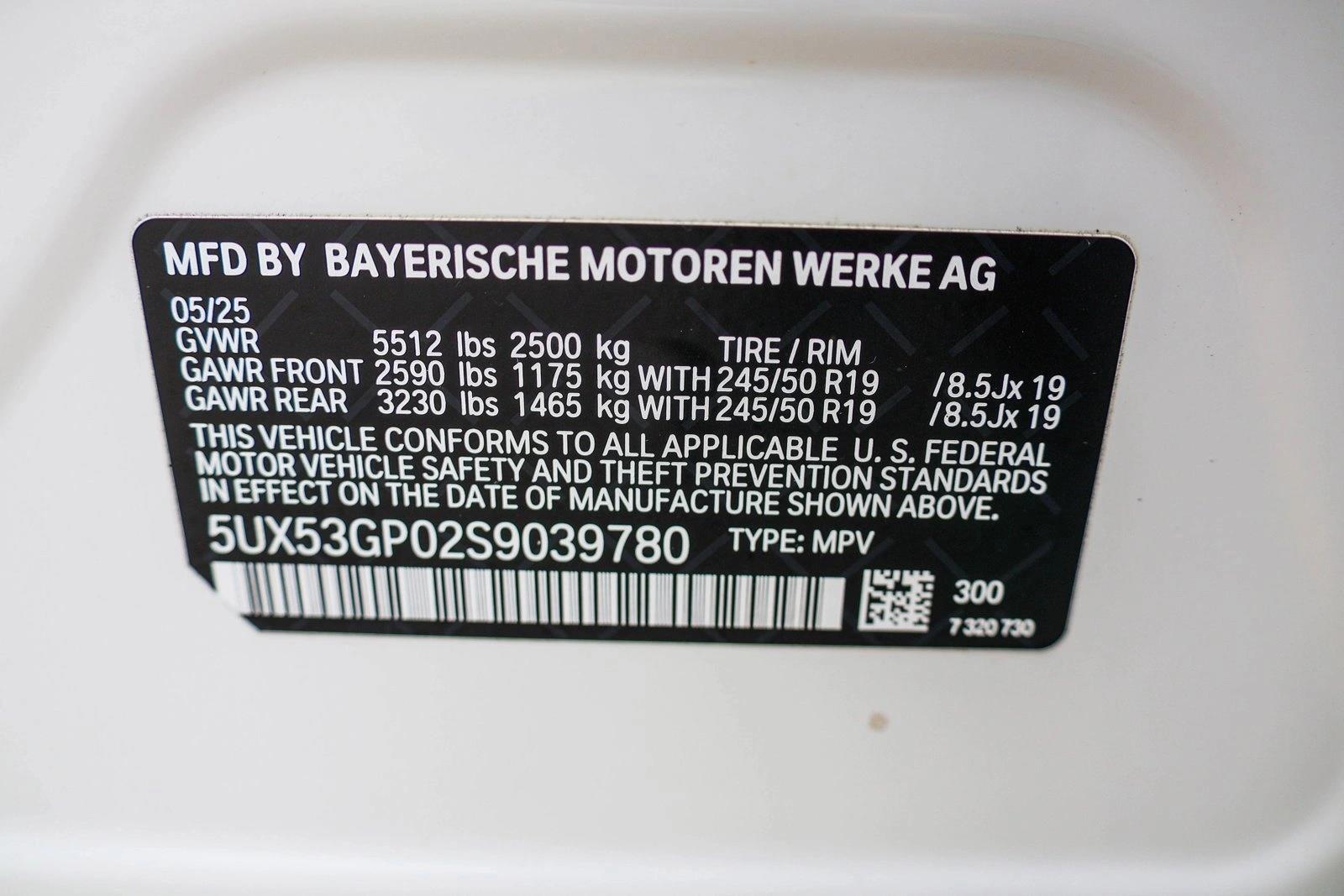 2025 BMW X3 - Image 28