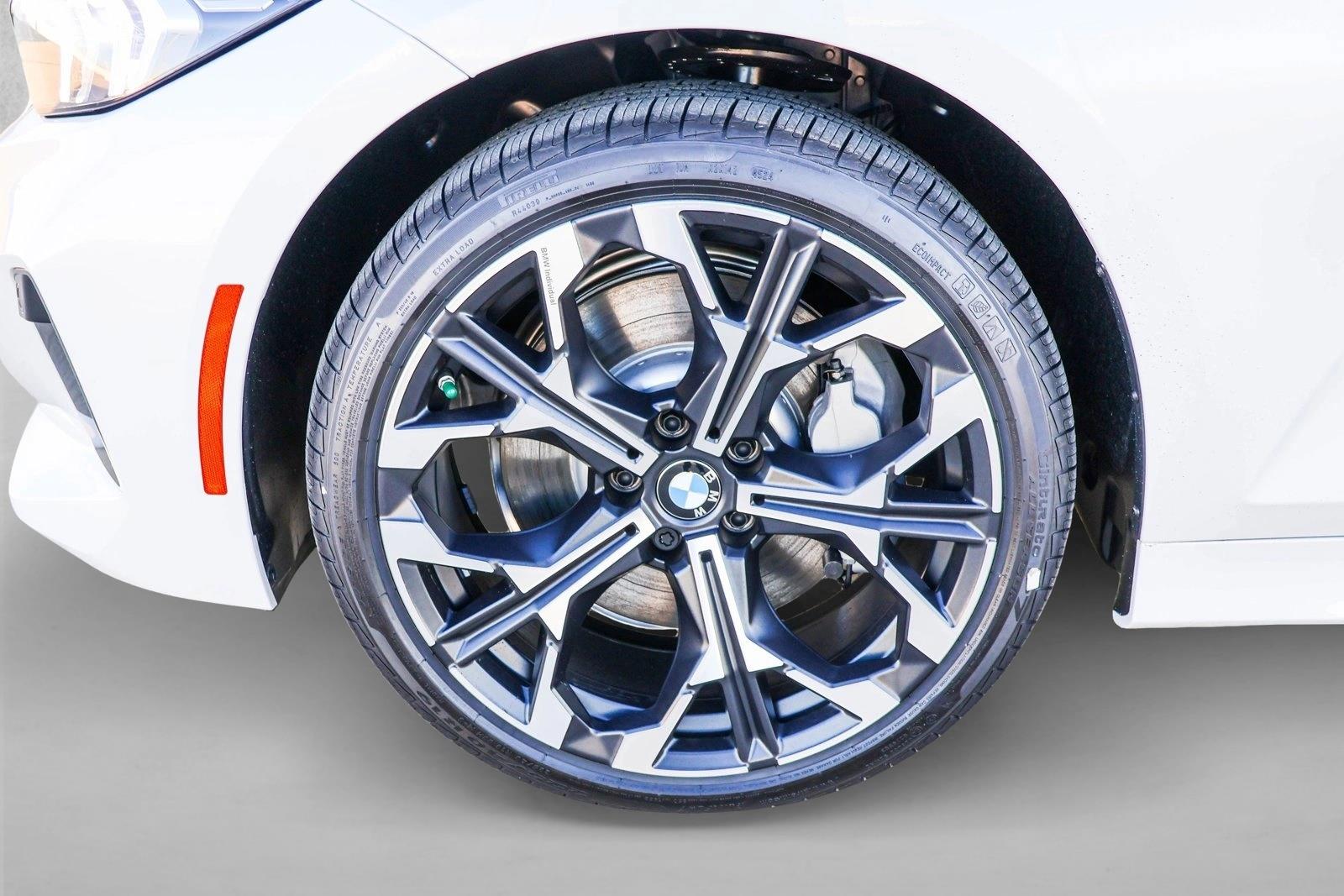 2025 BMW 330I - Image 9