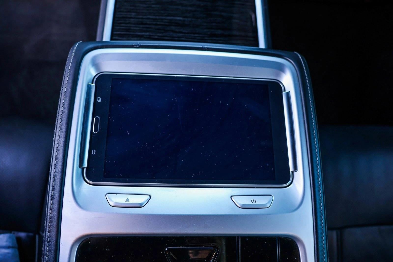 2022 BMW 750LI - Image 24