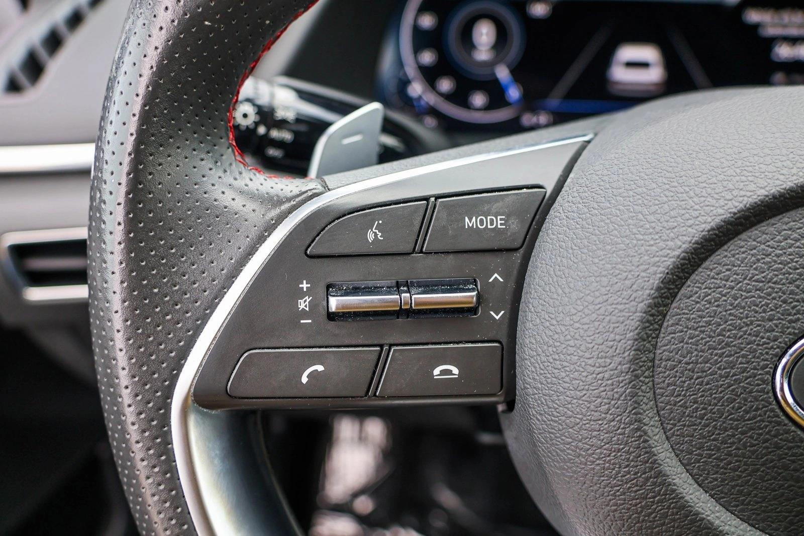 2021 HYUNDAI SONATA - Image 13