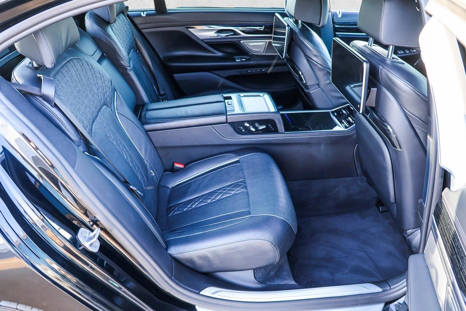 2022 BMW 750LI - Image 27