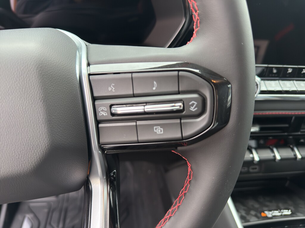 2026 Chevrolet Colorado Z71 - Photo 17