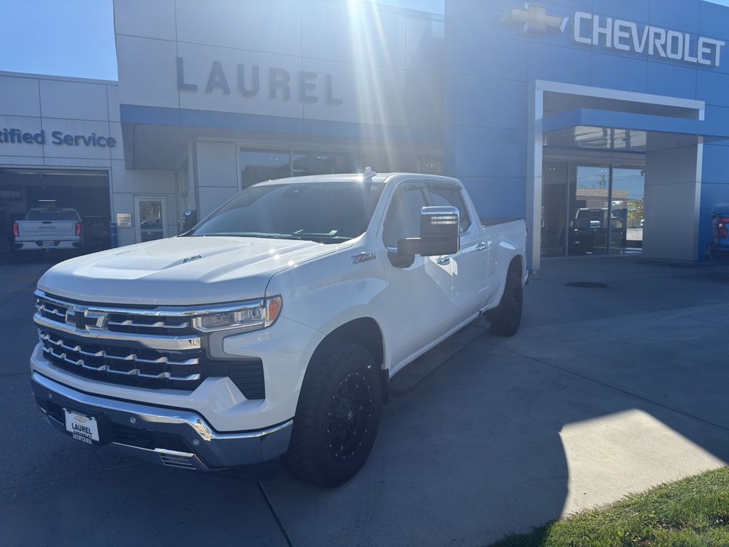 2023 Chevrolet Silverado 1500 LTZ's photo