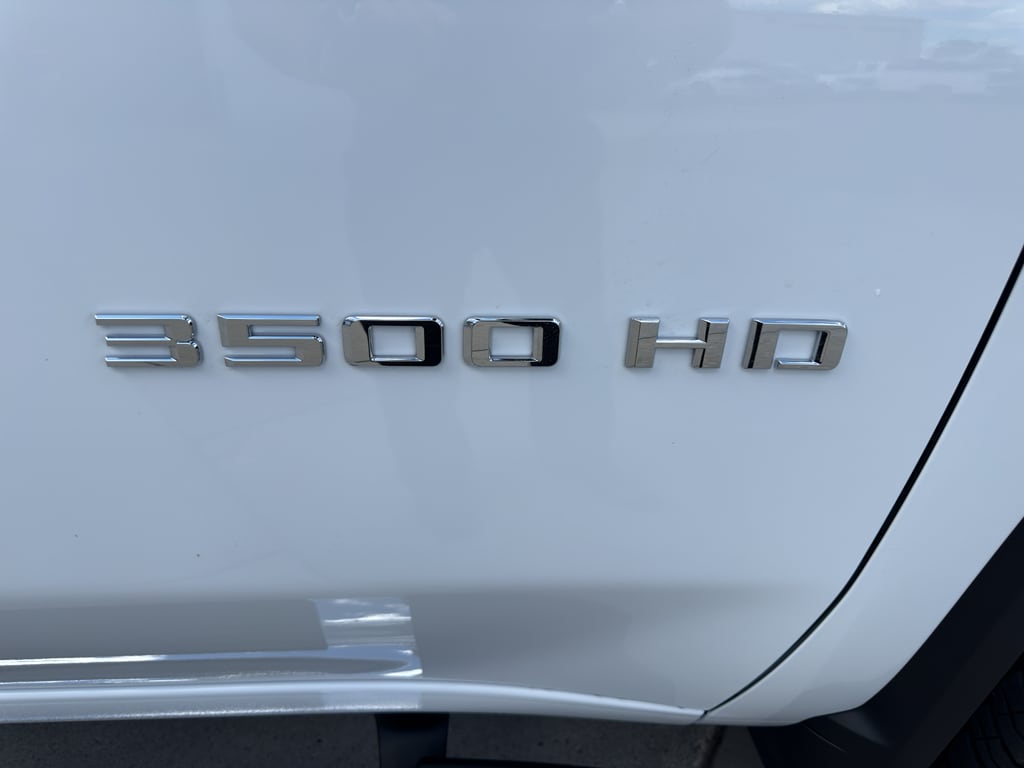 2026 Chevrolet Silverado 3500HD LT - Photo 22