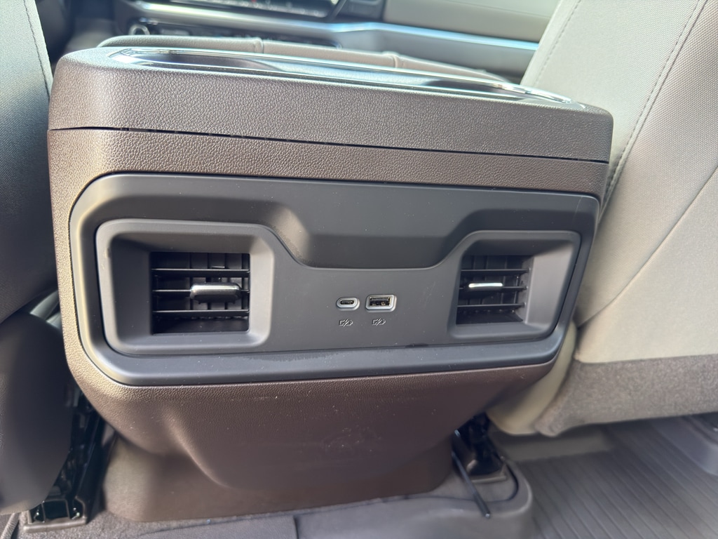 2026 Chevrolet Silverado 3500HD LT - Photo 10