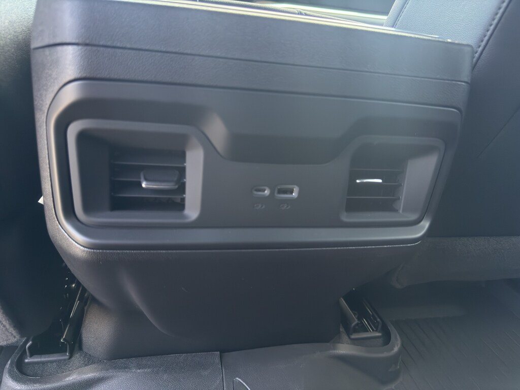 2026 Chevrolet Silverado 1500 LT Trail Boss - Photo 10