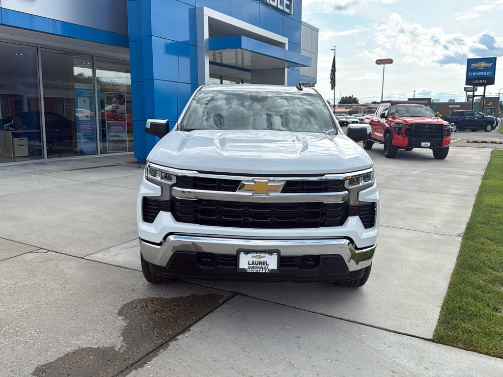 2025 Chevrolet Silverado 1500 LT photo 2