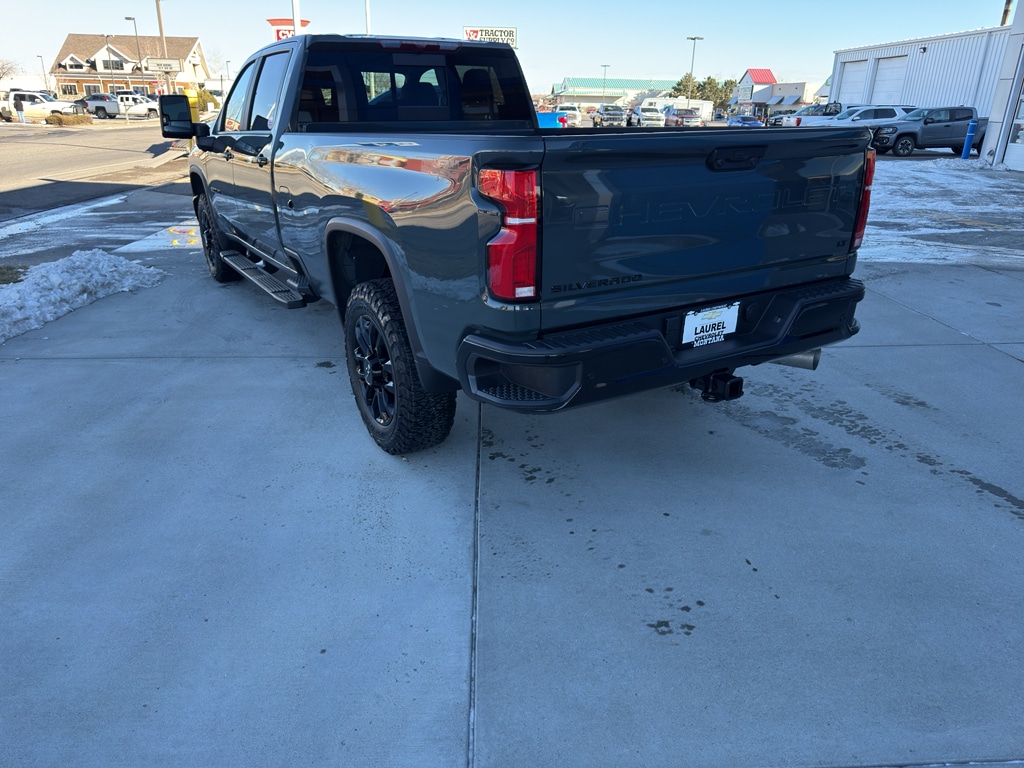 2026 Chevrolet Silverado 3500 HD LT - Photo 8