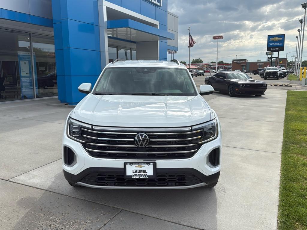 2024 Volkswagen Atlas SE Technology photo 3