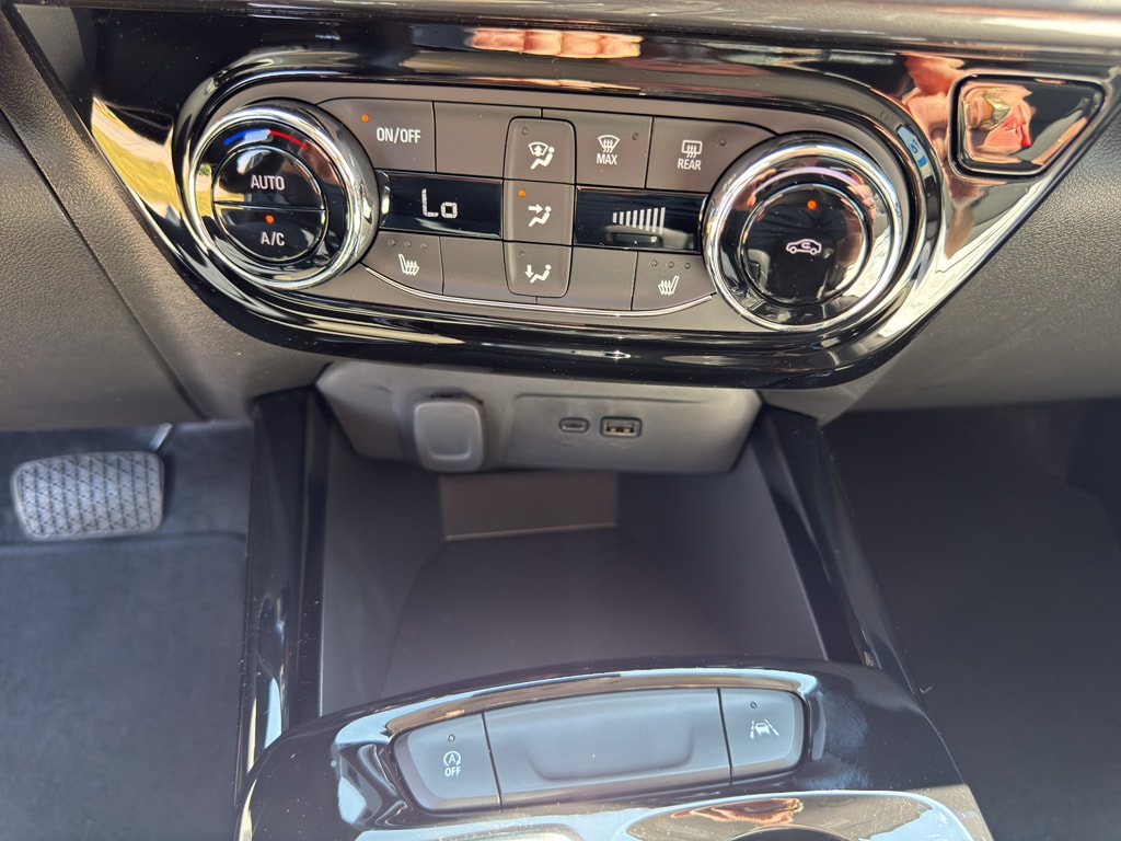 2026 Chevrolet Trax Activ - Photo 19