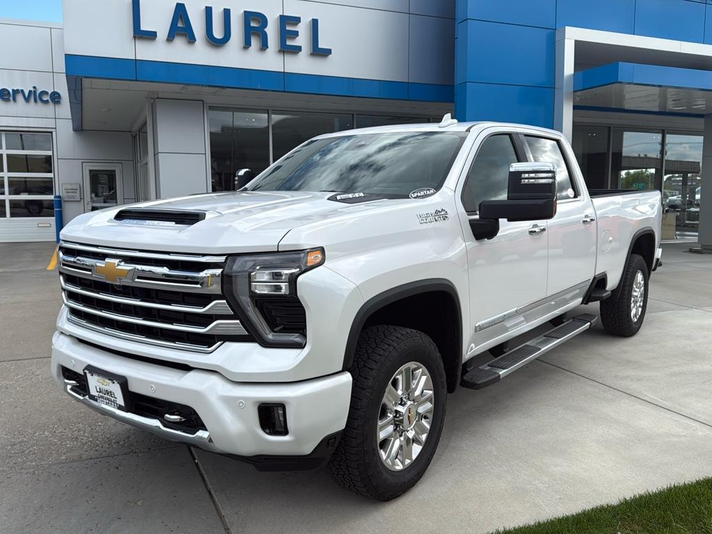 2025 Chevrolet Silverado 2500HD High Country photo 2