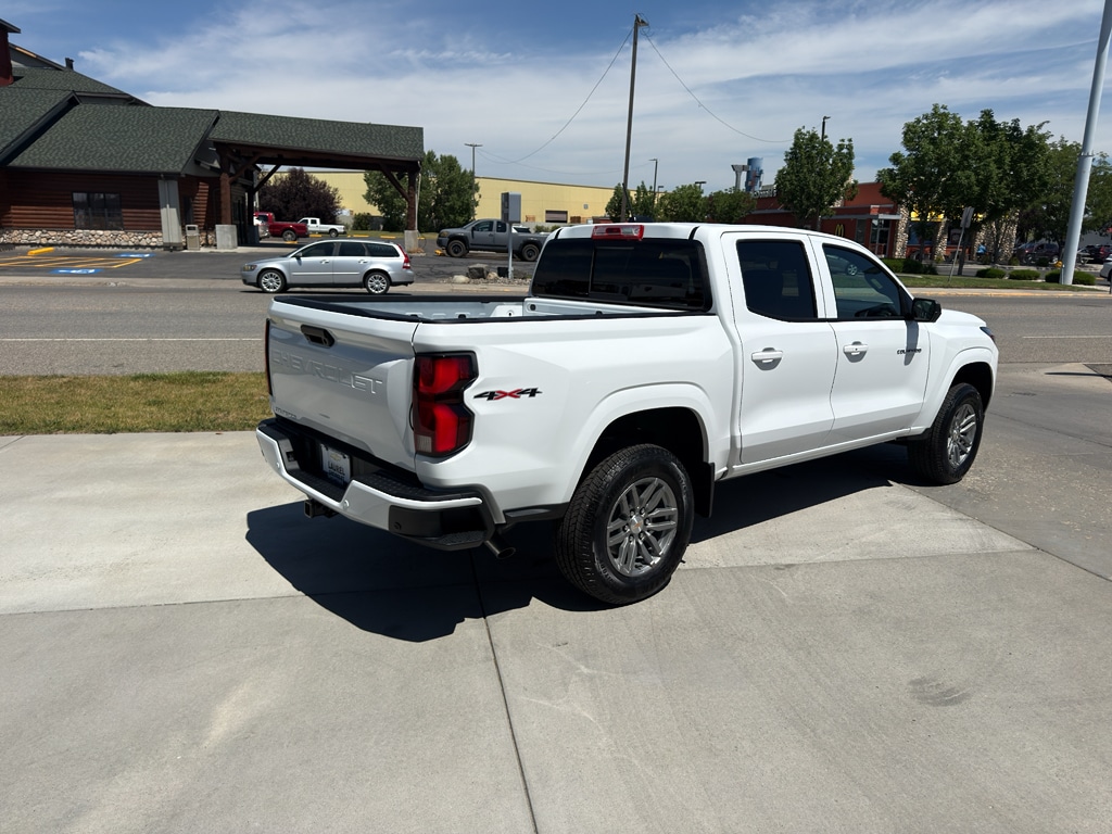 2026 Chevrolet Colorado LT - Photo 6