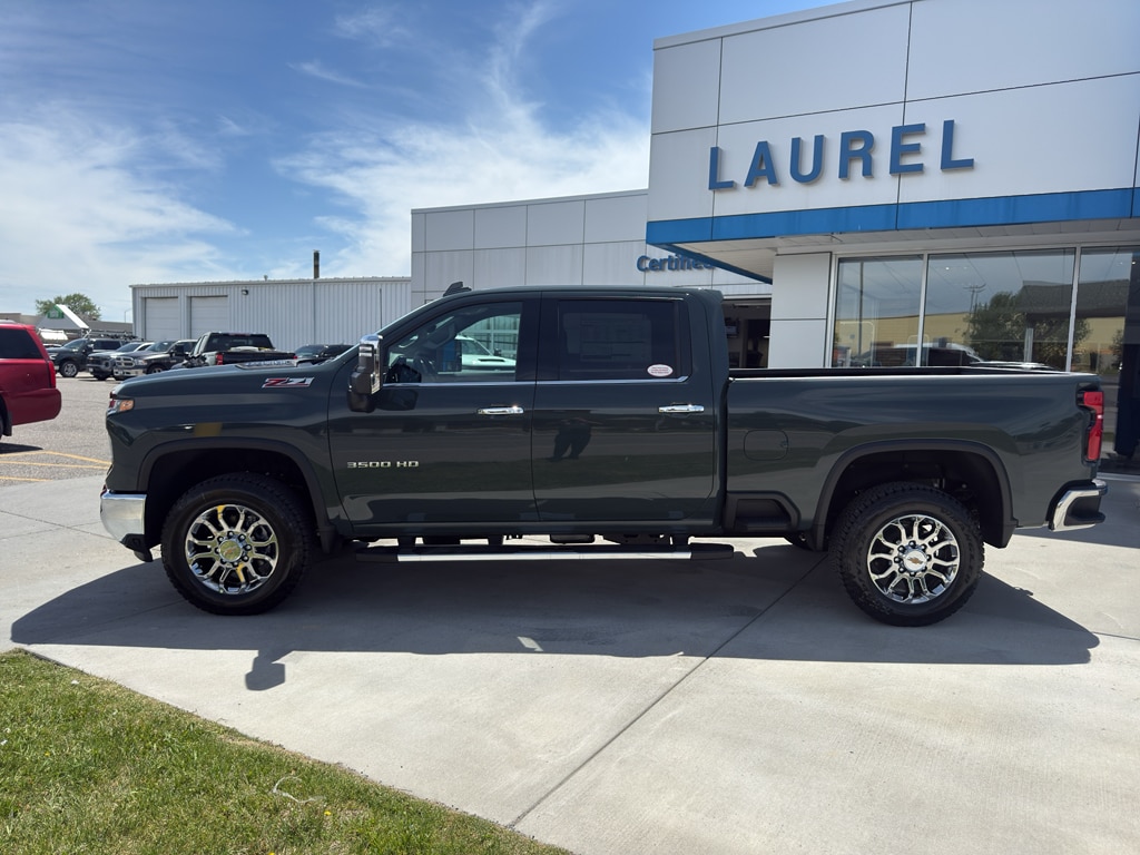 2026 Chevrolet Silverado HD LTZ 4WD Crew Cab Standard Box SRW's photo