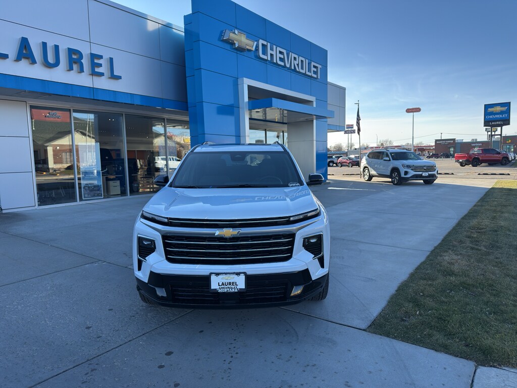 2026 Chevrolet Traverse High Country photo 2