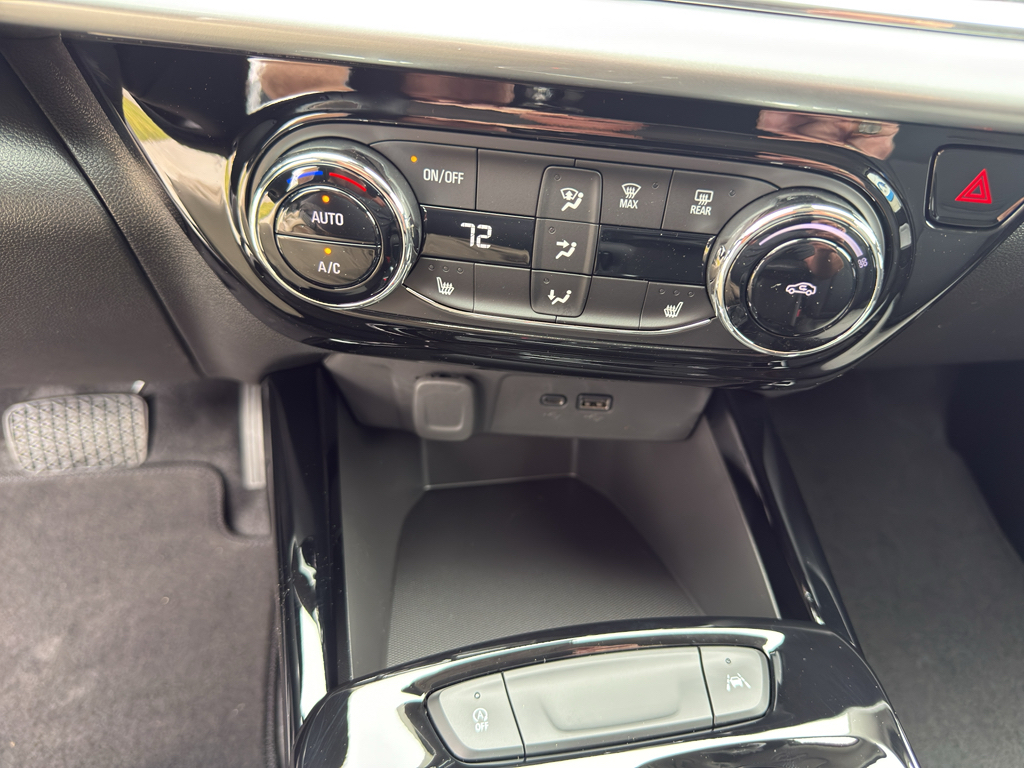 2026 Chevrolet Trax LT - Photo 19