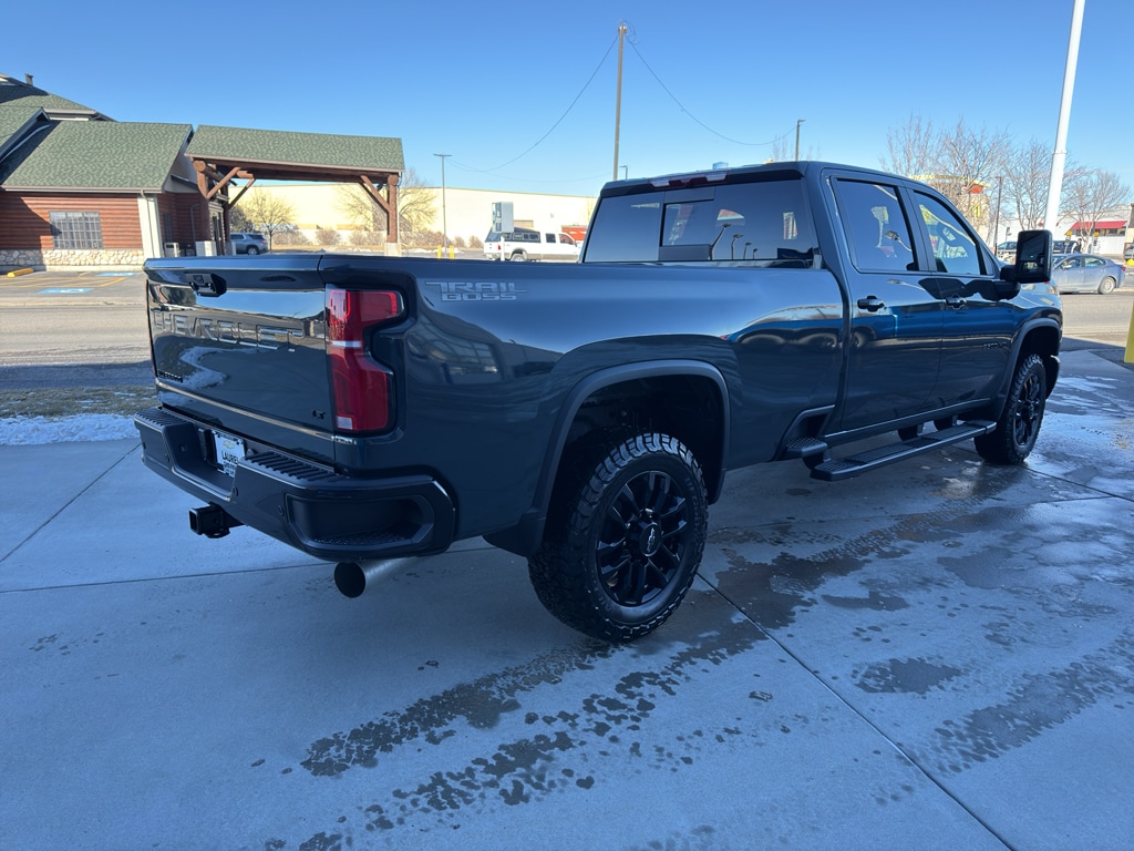 2026 Chevrolet Silverado 3500 HD LT - Photo 6