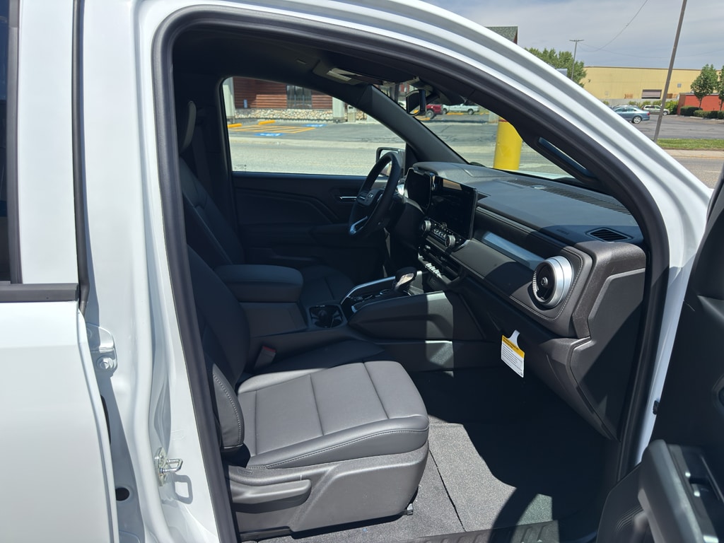 2026 Chevrolet Colorado LT - Photo 21