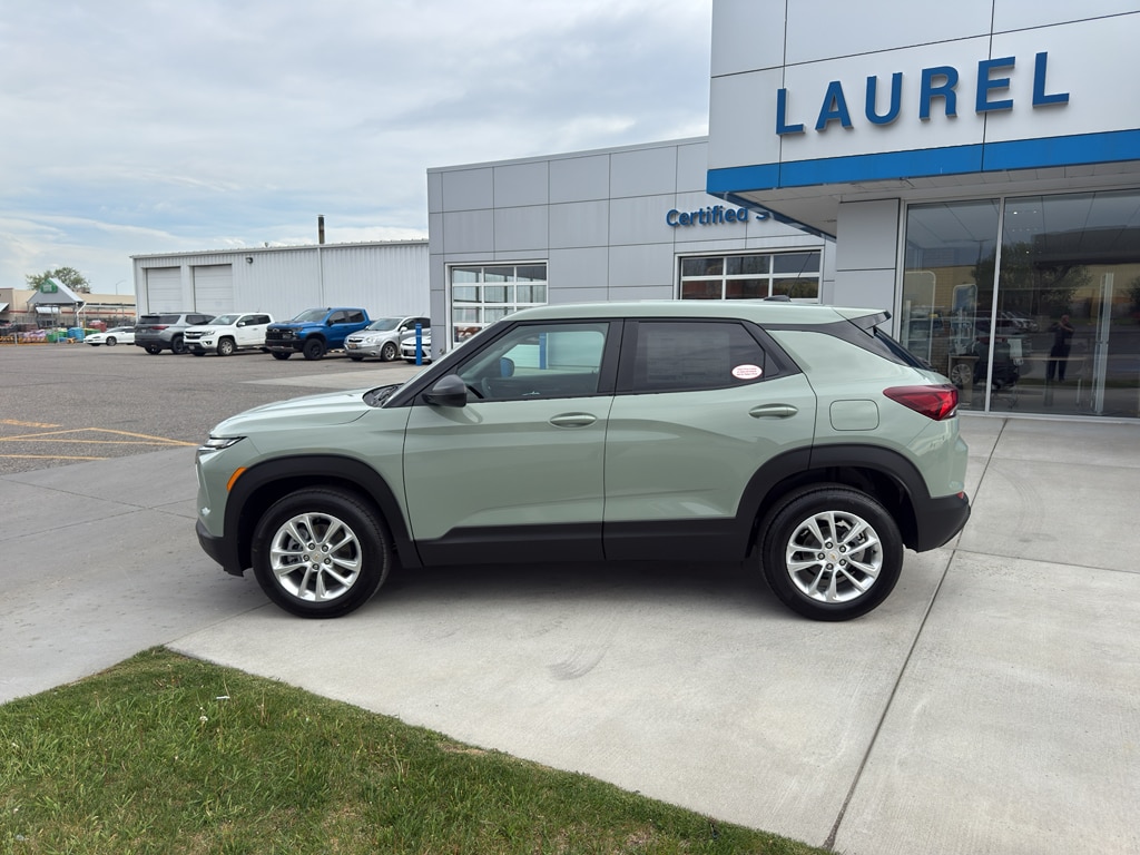 2026 Chevrolet Trailblazer LS AWD's photo