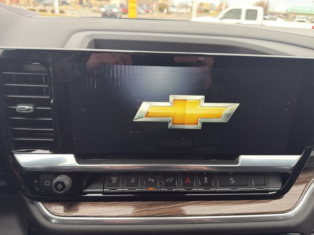2026 Chevrolet Silverado 3500 HD LT - Photo 17